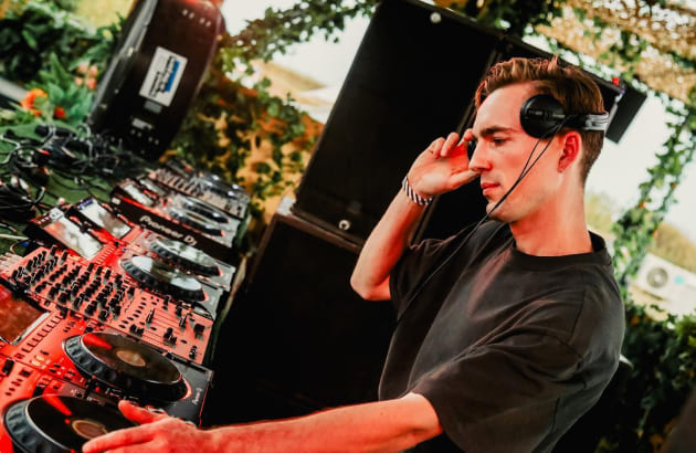 ec4051b07e46e9c777e227f1439220bee13ab26d 1 (1)